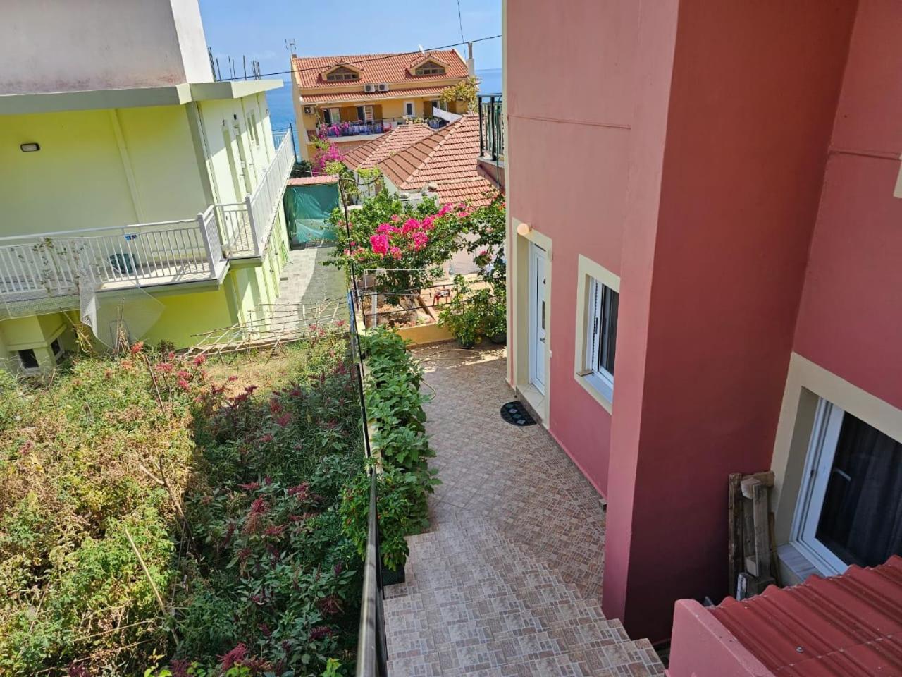 Apartamento Eva'S Poros  Exterior foto